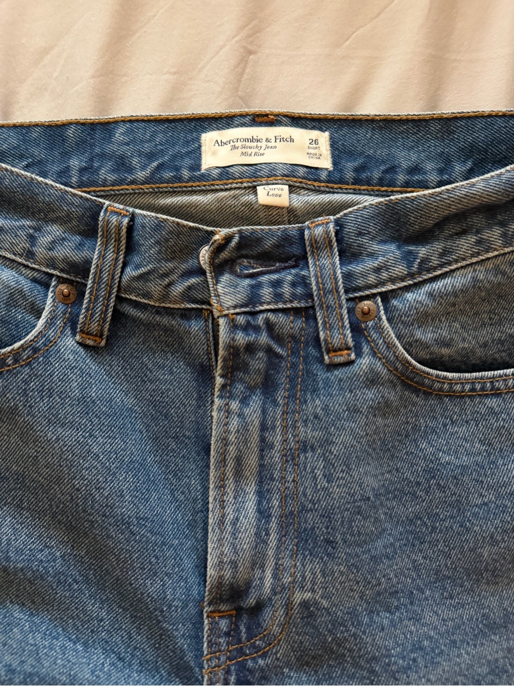 Abercrombie & Fitch Women’s Slouchy Midrise Jeans